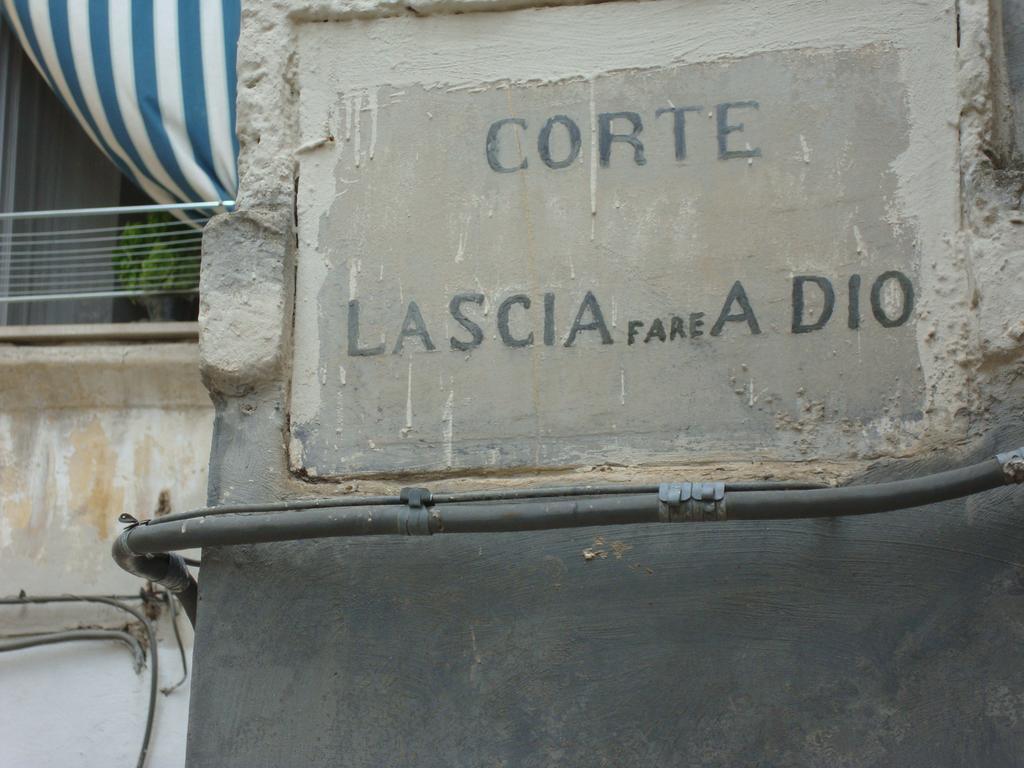Le Nicchie Hotell Bari Exteriör bild